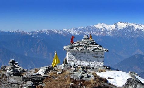 Chandrashila Peak Climb >>> If one is looking at a short 5-day trek in the Himalayas then look no further. This is one of the most enchanting short treks and lies in the #Garhwal region of Himalayas. #camping #trekker #trekking #ChandrashilaPeakClimb India Holidays, Nainital, Winter Destinations, Koh Tao, Hill Station, Adventure Activities, Tourist Places, Adventure Tours, Tour Operator