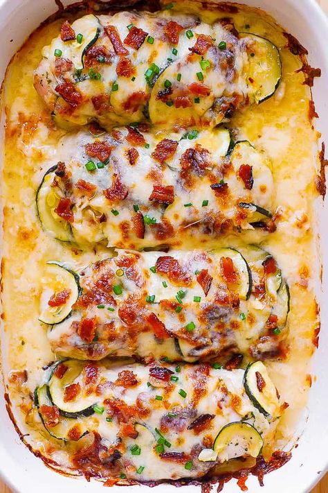 Chicken Zucchini Recipes, Chicken Zucchini Bake, Bake Bacon, Julia's Album, Zucchini Chicken, Bacon Zucchini, Family Pasta, Casserole Healthy, Zucchini Bake