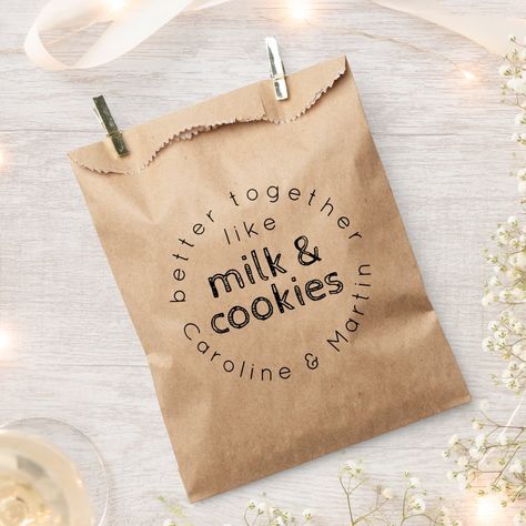 Milk And Cookies Wedding, Wedding Puns, Easter Wrapping Paper, Wedding Bakery, Simple Wedding Favors, Wedding Snacks, Cookies Wedding, Bakery Bags, Cookie Wedding Favors