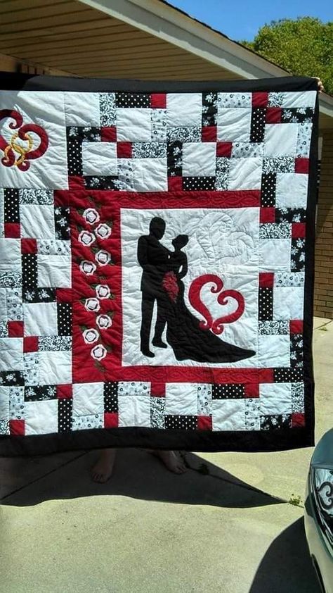 Wedding Quilts, Couple Silhouette, Wedding Quilt, 3d Drawings, Square Quilt, Quilt Ideas, Cartoon Characters, Quilt Blocks, Projects To Try