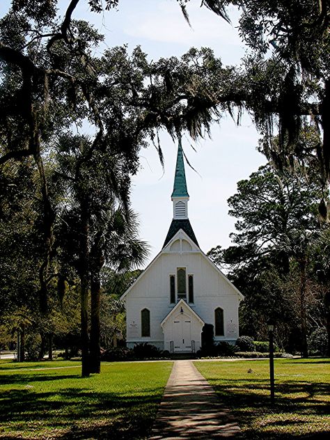 Lovely Lane Chapel @ Epworth-by-the-Sea St Simons Island Ga. photobykat Beautiful Chapels, Country Churches, Church Pictures, Beautiful Churches, St Simons Island, St Simons, Country Church, Old Churches, Art Story