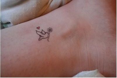 Little bird with flower White Dove Tattoos, Cardinal Tattoo, Cardinal Tattoos, Vogel Tattoo, Dove Tattoos, Ankle Tattoo Designs, Small Bird Tattoo, Petit Tattoo, Dove Tattoo