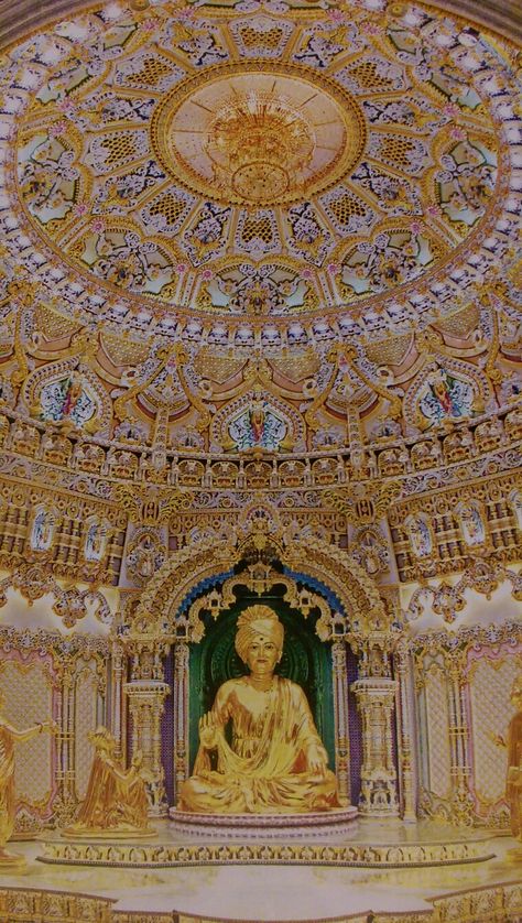 The breathtaking akshardham in new Delhi Akshardham Temple Delhi Snap, Akshardham Temple Delhi, Delhi Akshardham, Indian Castle, Delhi Architecture, Hindu Aesthetic, Akshardham Temple, Majestic Architecture, Mind Puzzles