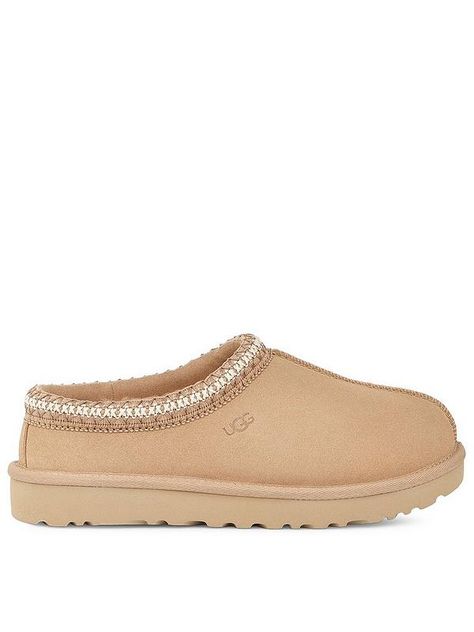 Ugg Tasman Slippers Outfit, Tasman Slippers Outfits, Uggs Tasman, Slippers Outfit, Tasman Slippers, Ugg Tasman Slippers, Ugg Tasman, High Leg Boots, Classic Boots