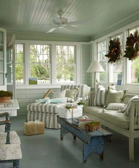 Country Cottage Sunroom, Enclosed Porch Ideas On A Budget Diy Sun Room, Beach House Sunroom, Rustic English Cottage, Porch To Sunroom, Closed In Porch, Indoor Sunroom, Sunroom Remodel, Sunroom Dining