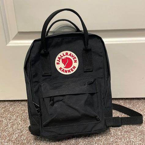 Fjallraven Mini Kanken Black Backpack Black Kanken Backpack, Kanken Backpack Mini, Fjallraven Kanken Black, Fjallraven Mini, Kanken Mini, Cute Stationary School Supplies, 2024 Wishlist, Stationary School, Cute Stationary