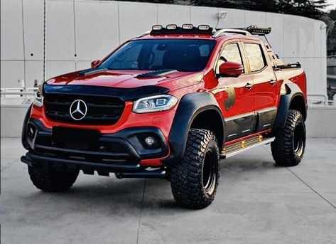 Mercedes X Class Pickup, Mercedes Offroad, Mercedes 4x4, Benz Suv, Benfica Wallpaper, Mercedes Benz Classes, Mercedes Truck, Mercedes Benz Trucks, Dream Cars Jeep