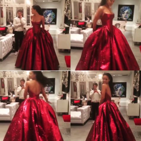 Red Prom Dress Ball Gown, Red Silk Ball Gown, Rhianna Dresses, Red Ballgown Dress, Red Red Carpet Dresses, Movie Premiere Dress, Rihanna Red Dress, Beyonce Dress, Matric Dress