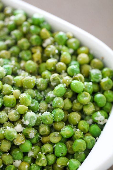 Lemon Parmesan Peas Parmesan Peas, Mff Meals, Protein Packed Meals, Macro Friendly Recipes, Frozen Peas, Vegetarian Cheese, Gluten Free Vegetarian, Parmesan, Peas