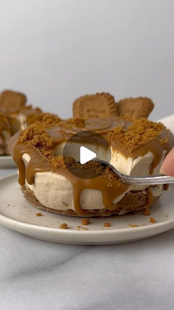 Britt Berlin on Instagram Britt Berlin, Biscoff Cookie Recipe, Biscoff Cheesecake, Biscoff Cookies, Cookie Butter, Easy No Bake, Mini Cheesecakes, January 4, No Bake Treats