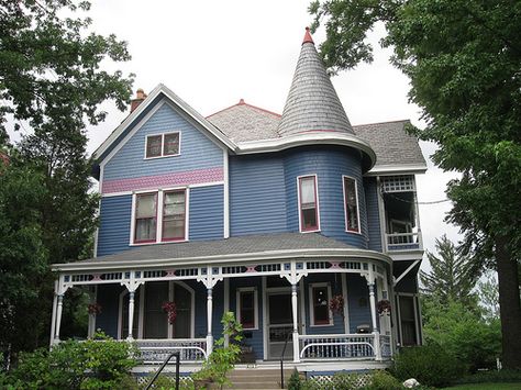 Queen Anne House, Norwood, Ohio Norwood Ohio, Queen Anne House, Victorian Style Homes, Painted Ladies, Victorian Home, Victorian Houses, Victorian Architecture, Beautiful Houses, Victorian Decor