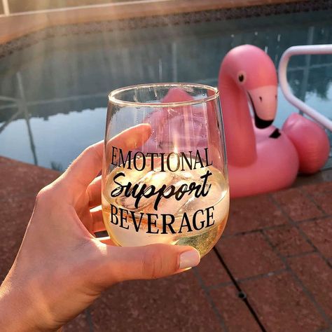 Emotional Support Beverage Svg, Mom Wine Glass Sayings, Cute Tumbler Cups Sayings, Unique Cricut Projects Ideas, Mom Glass Cup, Wine Glass Crafts Diy, Cricut Wine Glasses, Cute Wine Glasses, Wine Glass Vinyl