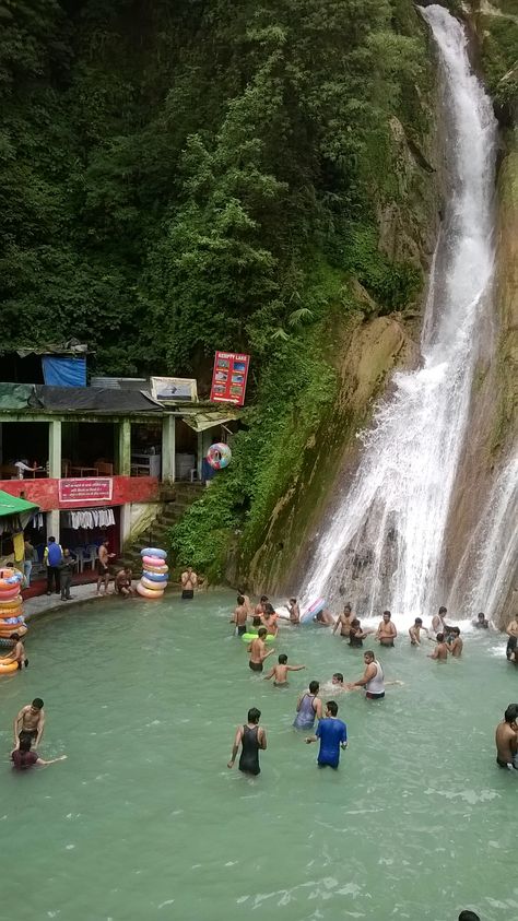 Kempty Falls, Mussoorie : Photo capture by Vijay (Oct,2014) Mussoorie Snapchat, Kempty Falls Mussoorie, Mussoorie Snap, Mussoorie Aesthetic, Kempty Falls, Indian Tourism, Tourism Places, Best Snapchat, Glitch Wallpaper