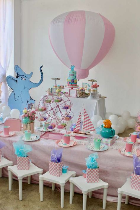 Dr Seuss Birthday Party Ideas, Dr Seuss Party Ideas, Doctor Suess Birthday, Baby Shower Party Themes, Dr Seuss Birthday Party, Travel Baby Shower Theme, Dr Seuss Baby Shower, Travel Baby Showers, Seuss Party