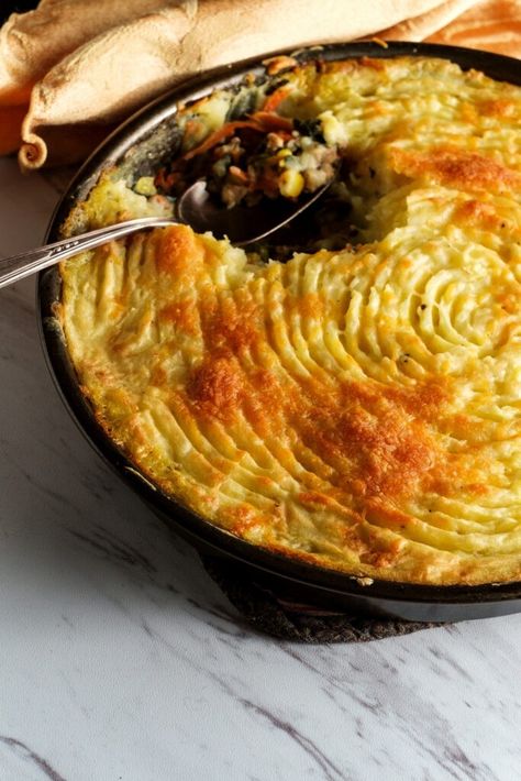 Sheppard Pie, Shepards Pie Recipe, Cream Cheese Mashed Potatoes, Chicken And Leek Pie, Leek Pie, Shepherd's Pie Recipe, Cheese Mashed Potatoes, Shepards Pie, Ina Garten Recipes