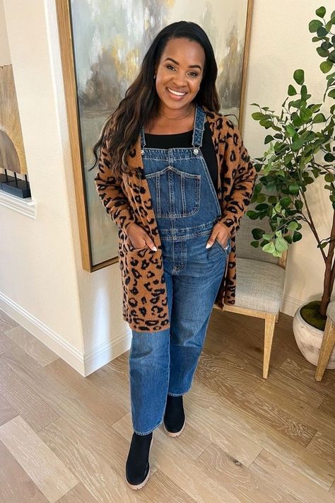 Leopard Print Overalls, Button-up Denim Overalls, Non-stretch Denim Wide Leg Overalls, Denim Overalls Outfit, Non-stretch Medium Wash Denim Jumpsuit, Casual Non-stretch Denim Overalls, Style Overalls, Leopard Cardigan, Overalls Outfit