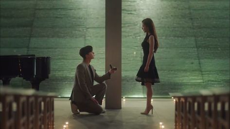 Everything about this proposal is flawless. From the caramels to the music ring box, it is all perfect. I was a bit worried because it seemed like the whole 15th episode was building up all this hype around what kind of epic proposal Young Joon would have to plan. But the proposal really meets expectations. It’s been awhile since a K-drama has delivered such a perfectly executed proposal scene without seeming too corny. Lee Tae Hwan, Secretary Kim, Joon Park, What's Wrong With Secretary Kim, Boys Night, Korean Drama Series, Park Seo Jun, Park Seo Joon, Lee Young