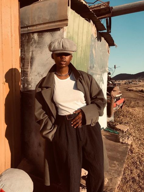 90s Fashion South Africa, Xhosa Photography, 90s South Africa, Capoeira Art, South African Clothes, 80's Aesthetic, 90s Fashion Models, South Africa Fashion, Farmer Outfit