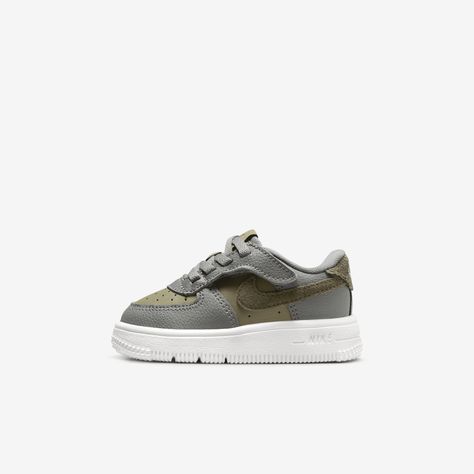 Dark Stucco, Nike Force 1, Nike Force, Toddler Sneakers, Gerbil, Baby Sneakers, Boys Sneakers, Baby Things, Toddler Shoes