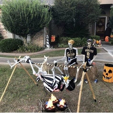 Football Halloween Decorations, Halloween Football Party, Football Skeleton Yard Display, Football Skeleton Decor, Saints Football Party, Giant Outdoor Skeleton, Skeleton Yard Display Funny, Funny Outdoor Skeleton Display, Funny Skeleton Outdoor Decor