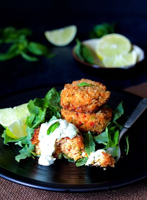 Salmon Fishcakes, Thai Salmon, Salmon Fish Cakes, Thai Fish Cakes, Salmon Curry, Salmon Cakes Recipe, Chowder Recipes Seafood, Cilantro Recipes, Aphrodisiac Foods