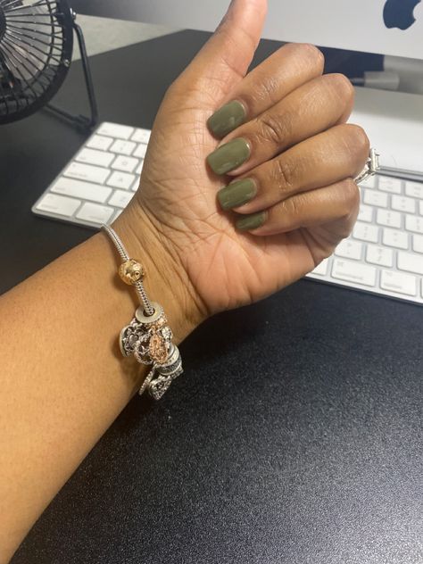 Dark, Forrest, Army Green Nails on Blck Woman. Brown skin hands with acrylic nails. Green Nails On Tan Skin, Green Nails On Brown Skin, Nails On Dark Skin Hands, Army Green Nails, With Acrylic Nails, Olive Nails, Nail Paints, Brown Nail Polish, Skin Hand