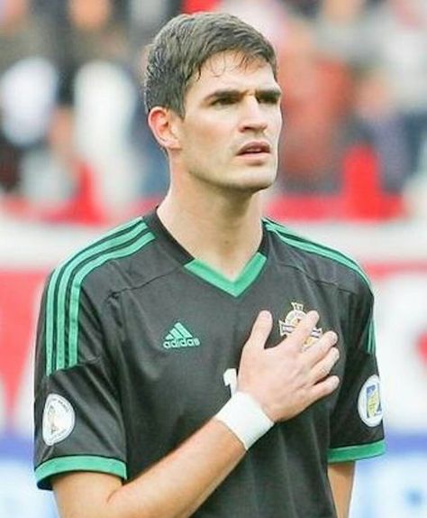 Kyle Lafferty. Kyle Lafferty, Soccer Guys, Retro Football, Northern Ireland, Men's Polo Shirt, Polo Ralph Lauren, Soccer, Football, Mens Tops