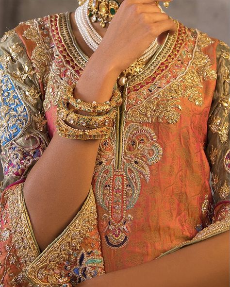 Formal Dresses Indian, Indian Formal Dresses, Kamiar Rokni, Dresses Punjabi, Casual Bridal Dress, Velvet Suit Design, Bridal Mehndi Dresses, Kids Party Wear Dresses, Pakistani Formal Dresses