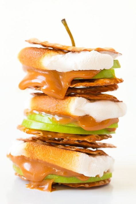 Apple Smores, Smores Variations, Melted Caramel, Easy Smores, Smores Bar, Delta Breezes, Pretzel Crisps, Apple Caramel, Caramel Chocolate Chip Cookies