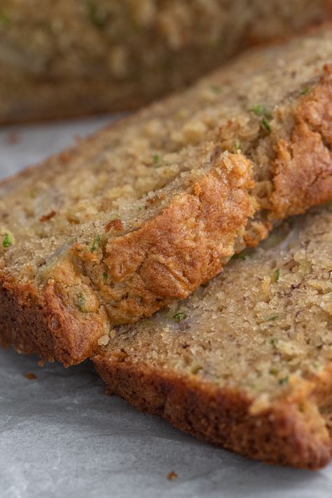 Healthier Zucchini Banana Bread - Whole Wheat Quick Bread Clean Zucchini Bread, Banana Bread Whole Wheat, Zucchini Banana Bread Recipes, Bread Whole Wheat, Whole Wheat Banana Bread, Zucchini Bread Healthy, Zucchini Banana, Zucchini Recipes Healthy, Zucchini Banana Bread