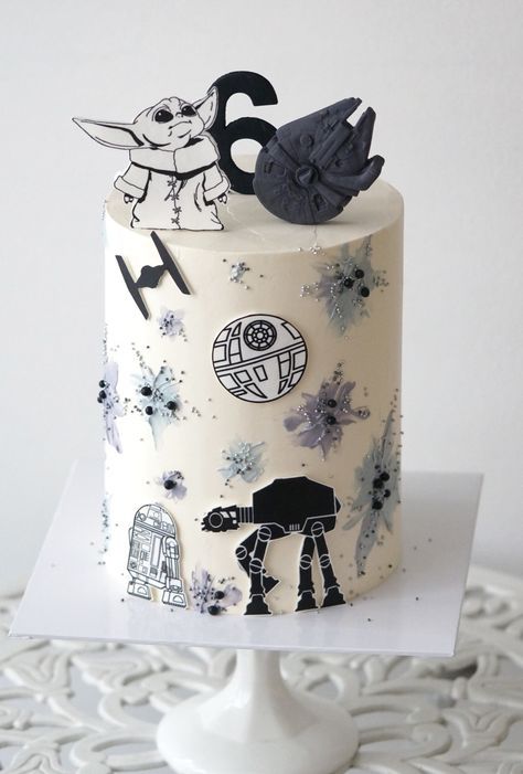 First Birthday Star Wars Cake, Pastel Star Wars, Star Wars Cake Ideas, Star Wars Torte, Star Wars Cakes, Star Wars Birthday Cake, Birthday Milestone Board, Dad Birthday Cakes, Boys 1st Birthday Party Ideas