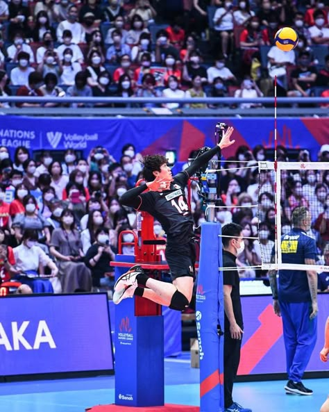 Volleyball Facts, Volleyball Photography, Hd Photos Free Download, Yuki Ishikawa, Volleyball Wallpaper, Japan Volleyball Team, Volleyball Poses, English Projects, Sports Meet