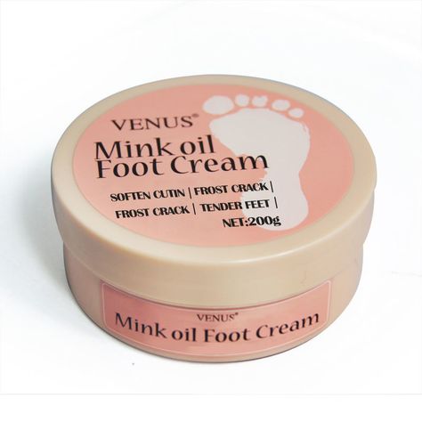 Foot Cream Repair Foot Root Dry Crack Anti-Freeze Crack Cracking Softening Cutin Nourishing Moisture Smooth Certification : FDA. Age Group : All Ages. OEM : ODM. Nourishing mink oil essence, moisturizing shea butter, Relaxing Lavender essence and mountain golden car essence can deeply nourish, soften skin, remove aging cutin, effectively repair young skin, improve foot rough, dry crack, moisturize and moisturize feet. A layer of our foot cream can make rough skin smooth, and its delicate emuls Lavender Fragrance, Young Skin, Cream For Dry Skin, Diy Soy Candles, Cracked Skin, Foot Cream, Rough Skin, Soften Skin, Sweet Orange