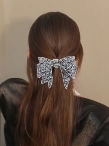 Rhinestone Bow Decor Hair Clip | SHEIN USA Chinese Hair Clip, Chinese Hair Accessories, Chinese Hairstyle, Chinese Hair, Bow Decor, Rhinestone Bow, Diy Hair Bows, Diy Hair Accessories, Diy Hair