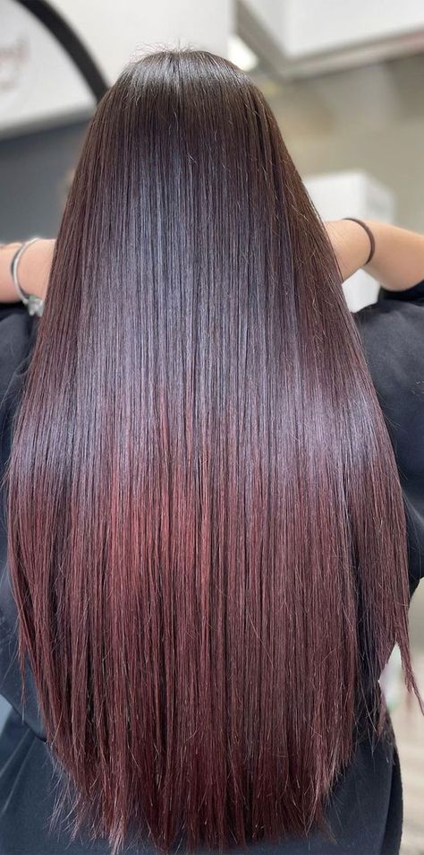 Summer Fall Hair, Hair Color Ideas For Autumn, Dark Fall Hair Colors, Dark Red Hair Color, Burgundy Highlights, Ideas For Autumn, Dark Fall Hair, Fall Hair Color Ideas, Medium Hair Color