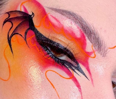 Music Video Makeup, Doe Eye Makeup, Dragon Makeup, Faux Eyelashes, Vampire Bride, Punk Makeup, La Chose, Makeup Drawing, Healthy Mix