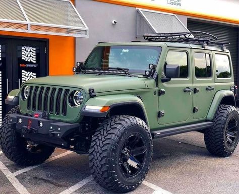 Wrapped Jeep Wrangler, Green Jeep Wrangler, Jeep Unlimited, Jeep Baby, Green Jeep, Hummer Cars, Jeep Jl, Jeep Pickup, Dream Cars Jeep