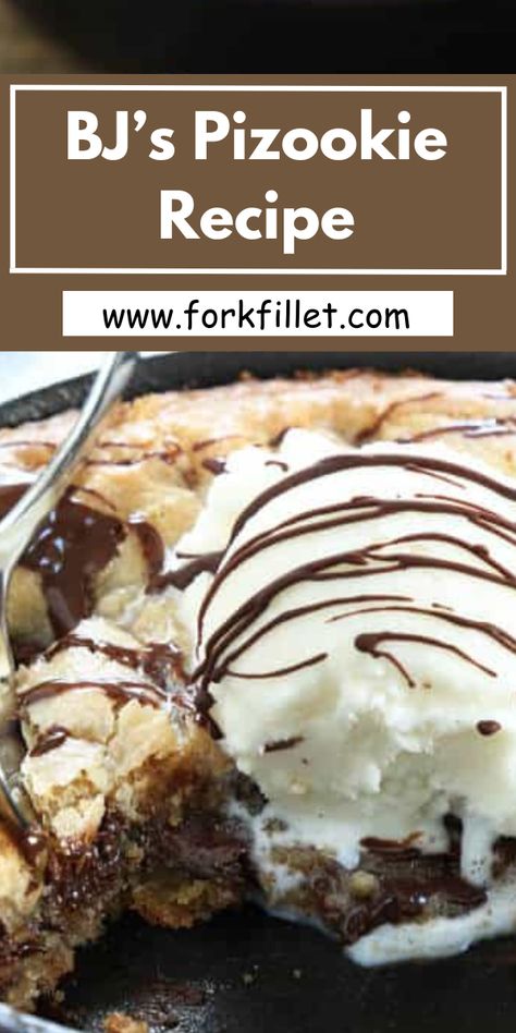 In this blog, I will share with you a BJ's Pizookie Recipe that is extremely delicious. How To Make Pazookies, Bjs Pizookie Recipe, Pizookie Recipe Easy, Homemade Pazooki, Pazooki Recipes, Pazookies Desserts, Bjs Pizookie, Homemade Pizookie, Pizookie Recipe