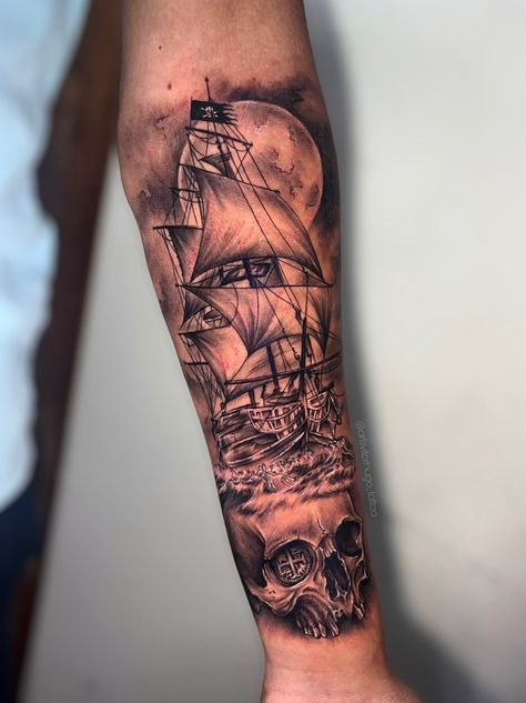 One Piece Jolly Roger Tattoo, Pirate Tattoo Ideas, Sunken Ship Tattoo, Sea Tattoo Sleeve, Ship Tattoos, Pirate Ship Tattoos, Tattoo Sea, Nautical Tattoo Sleeve, Pirate Ship Tattoo