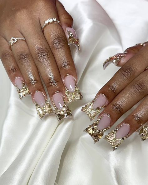 ig: setsbycelestiaa Chrome Duck Nails Acrylic, Gold Duck Nails Acrylic, Black And Gold Duck Nails, Gold Junk Nails, Duckies Nails Y2k, Duck Nails, Prom Nails, Gold Nails, Acrylic Nails