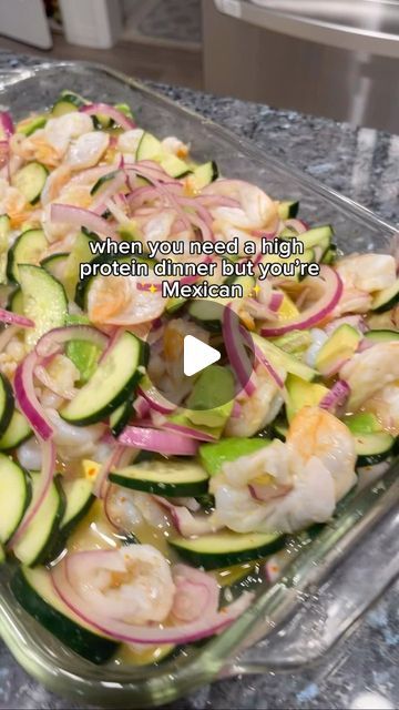 Franccesca Alessandra | Fitness Coach on Instagram: "literally meal prepped aguachiles for lunch all last week 🤤

Low carb and low calorie! This is how my family has always made it, feel free to modify it 😊 

everything you will need: 

• 2 1/2 cups of fresh squeezed lime juice 
• juice of 2 oranges 
• 2 cut cucumbers
• 1 whole red onion
• 2 lbs of raw, peeled and deveined shrimp 
• chile pequin 
• fresh ginger 
• garlic salt 
• salt 
• pepper 
• 2 whole avocados 

blended:

• lime juice 
• orange juice 
• fresh ginger 
• chile pequin 
• salt 

#mealprep #mealprepideas #mexicanmealprep #healthymealprep #lowcalorie #aguachiles #cooking #reels #pesopluma" Chile Pequin, High Protein Dinner, Garlic Salt, Fitness Coach, Healthy Meal Prep, Fresh Ginger, Orange Juice, Red Onion, Lime Juice