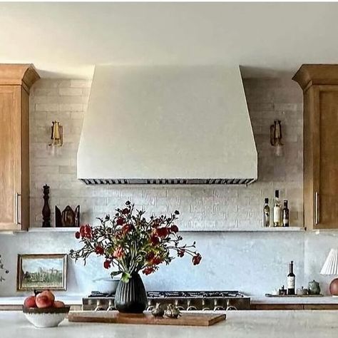 Hoodsly | Wooden Range Hoods | Shoutout to YOU and your incredible kitchen designs 🤩  Our monthly photo contest is right around the corner and there is still time to... | Instagram Hoodsly Range Hood, Plastered Range Hood, Plaster Range Hood Ideas, Plaster Range Hood, Wooden Range, Wooden Range Hood, Dreamy Kitchens, Hood Ideas, Saltillo Tile