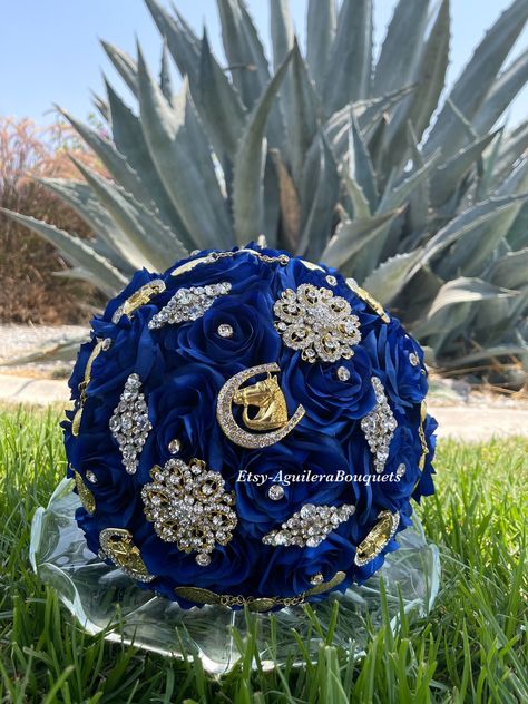 Royal Blue And Gold Quinceanera Ramo, Royal Blue Quinceanera Ramo, Royal Blue And Gold Quinceanera Dresses Charro, Royal Blue Ramo Quince, Navy Blue Charro Quince, Rancho Quinceanera Theme Blue, Navy Blue Charro Quince Dress, Royal Blue Quince Bouquet, Blue With Gold Quinceanera Dresses