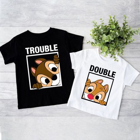 Duo Disney, Family Shirts Disney, Disney Couple Shirts, Disney Family Shirts, Disney 2024, Disney Couple, Halloween Matching, Sibling Shirts, Chip And Dale