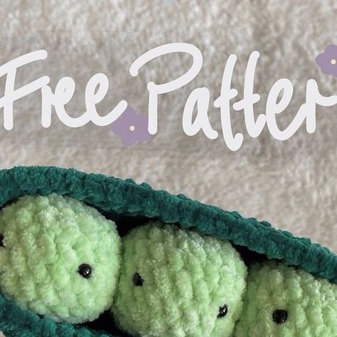 Pea Pod Crochet, Two Peas In A Pod Crochet Pattern, Crochet Peas In A Pod Pattern Free, Crochet Peas In A Pod, Peas In A Pod Crochet, Free Crochet Patterns Amigurumi, Food Crochet, Fall Market, Kids Crochet Pattern