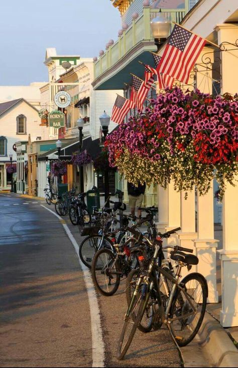 4th of July on Mackinac Island Mackinac Island Aesthetic, Mackinaw Island Michigan, Travel 2025, Mackinaw Island, Midwest Vacations, Mackinac Island Michigan, Dearborn Michigan, Northern Island, Michigan Summer