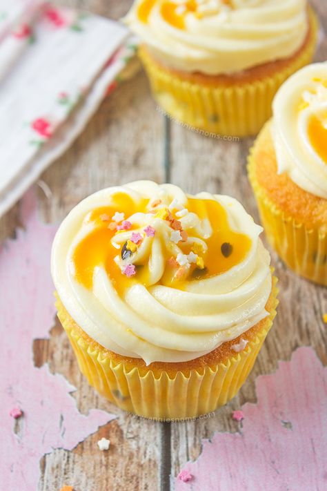 Lemon and Passion Fruit Cupcakes | Annie's Noms Fruit Coulis, Cupcake Flavours, Perfect Cupcakes, Fruit Cupcakes, Passionfruit Recipes, Dessert Aux Fruits, Lemon Cupcakes, Baking Cupcakes, Savoury Cake