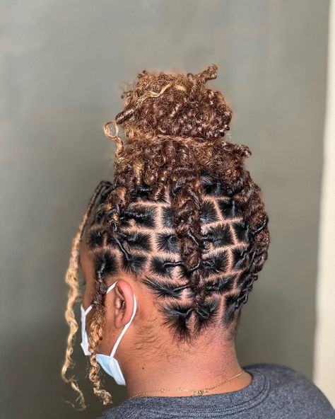 MK🌹 on Instagram: “Retwist & Style ❤️ Now when y’all see me with my locs dyed this color just mind your business 😮‍💨 . . #ERITS #trusttheprocess #locs…” Locs Dyed, Dreads Short Hair, Short Dreadlocks, Loc Maintenance, Dreadlocks Styles, Short Dreadlocks Styles, Loc Updo, Mind Your Business, Hair Goal