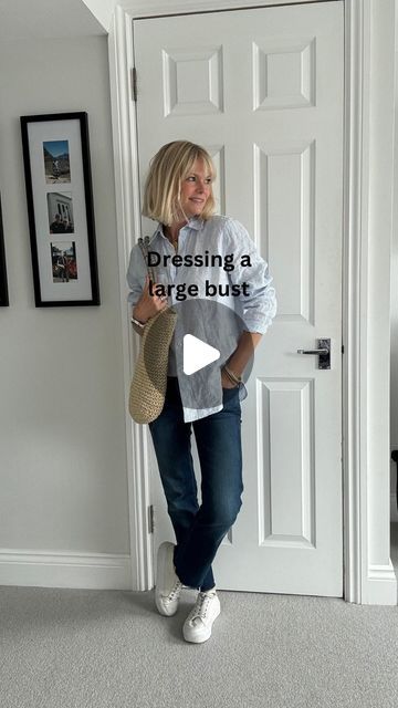 Button Up Shirts For Large Bust, Blouses For Heavy Bust, Tops For Women With Big Bust, Blouse For Big Bust, Full Bust Outfits, Big Bust Style Outfits, Large Bust Outfits, Larger Bust Outfits, Outfit Tips