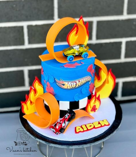 Hot Wheels Cake 🥰🥰🥰We appreciate our customers for their unwavering trust in Vaan’s kitchen and for always giving us with positive feedback❤️❤️❤️ #birthdqaycakes #cupcakes #buttercreamcakes #fondantcakes #customcakes #handmadetopper #cakedecor #cakedesign #sydneycake #sydneycakes #vaanskitchen #spongecake #hotwheelsbirthdaycake #hotwheelcakes #hotwheelscake Hot Wheels Cupcakes, Wheels Cake, Hot Wheels Cake, Hot Wheels Birthday, Hot Wheels Party, Baby Boy 1st Birthday Party, Happy 4th Birthday, Cute Baking, Baby Boy 1st Birthday